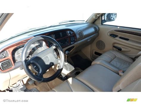 Camel/Tan Interior 2000 Dodge Ram 3500 ST Extended Cab 4x4 Dually Photo ...