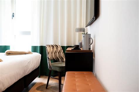 Cosmo Hotel & Bar Rooms: Pictures & Reviews - Tripadvisor