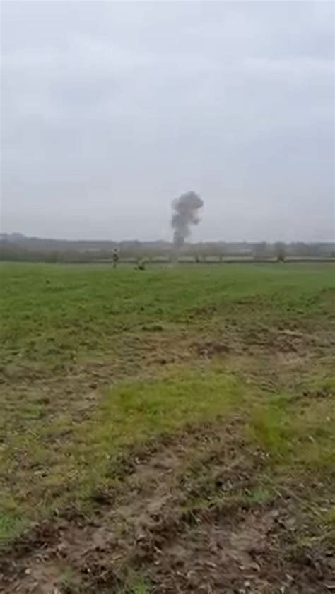 Mortar explosion - Bomb disposal team destroy mortar in controlled ...