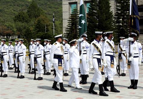 Chief of South African Navy Visits Naval Headquarters