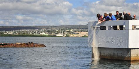 A veteran's interment near the USS Utah Memorial. | PEARL HA… | Flickr