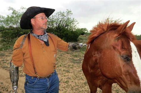 Texas cowboy with shocking tale back in the saddle - Houston Chronicle