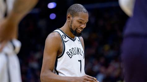 Nets Agree to Trade Kevin Durant to Phoenix Suns - The New York Times