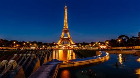 Wonderful Evening view Eiffel Tower Paris [1920×1080] : r/wallpaper