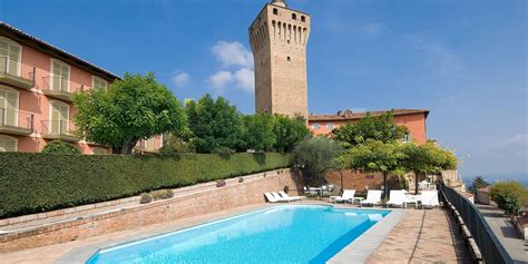 Un territorio ricco di eventi, fiere e sagre • Hotel Castello di Santa Vittoria