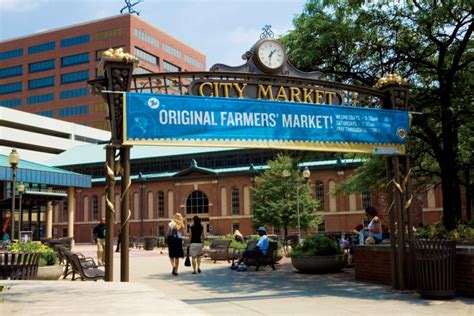 Indiana Farmers Markets Connect Consumers and Producers