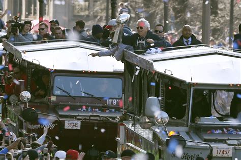 PHOTOS: Patriots Super Bowl victory parade - WTOP News