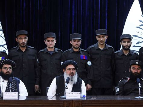 Taliban unveils new uniform for police forces