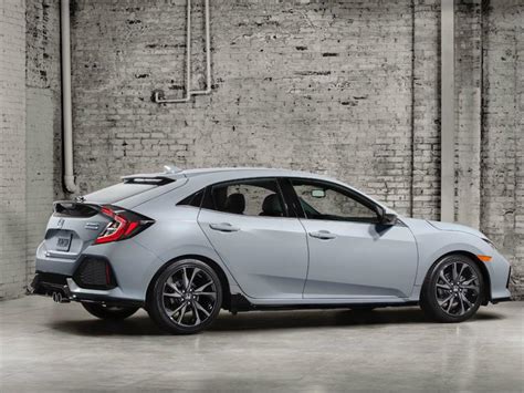 Honda Civic Hatchback 2017, moderno y deportivo