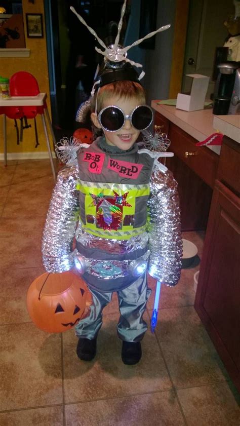 Robot Costume | Robot costumes, Halloween costumes, Costumes