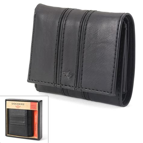 Dockers® Extra-Capacity Trifold Wallet