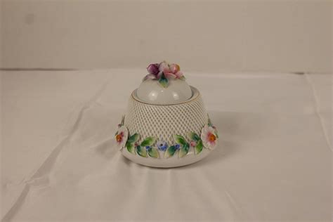 Vintage Porcelain Sugar Bowl With Lid - Etsy