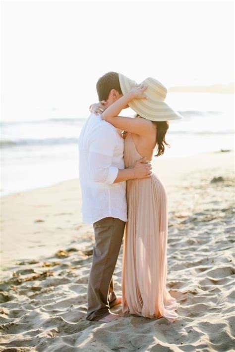 HONEYMOON OUTFITS FOR EACH DESTINATION | SocialAndPersonalWeddings.ie