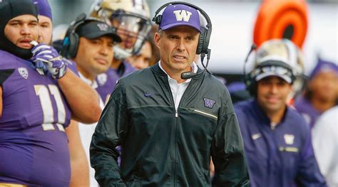 Washington football: Chris Petersen comfortable as underdog vs Alabama - Sports Illustrated