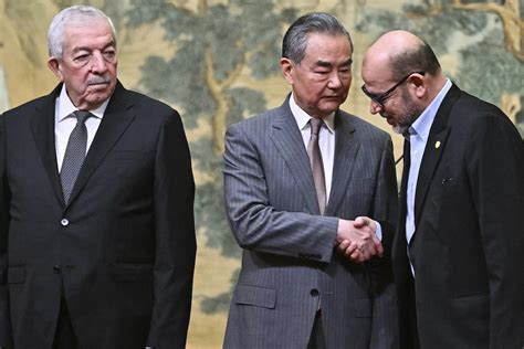 Hamas and Fatah sign agreement in Beijing - Washington Examiner