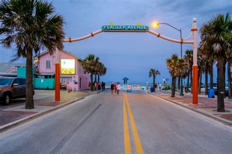 15 Best New Smyrna Beach Restaurants You Must Try - Florida Trippers