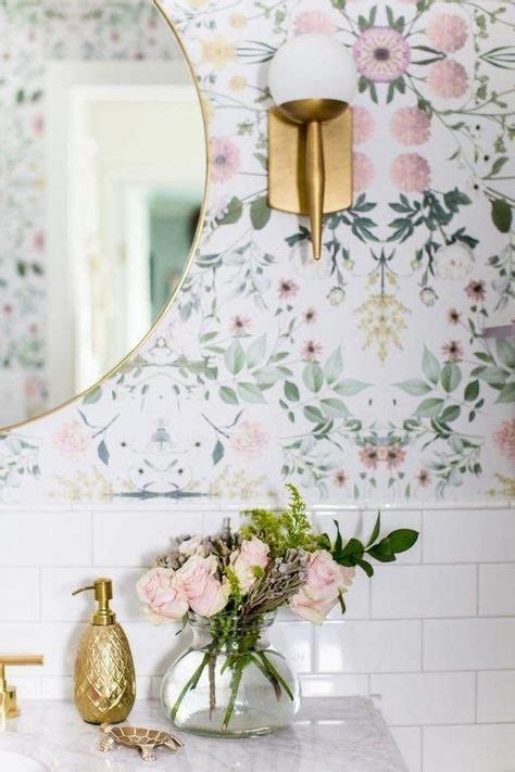 57+ Trendy floral wallpaper bathroom interiors (With images) | Floral bathroom wallpaper, Floral ...