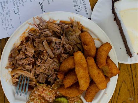 The BEST North Carolina Barbecue: 26 NC BBQ Restaurants + History