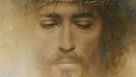 How to Pray the Chaplet of the Holy Face of Jesus - Roman Catholic Man