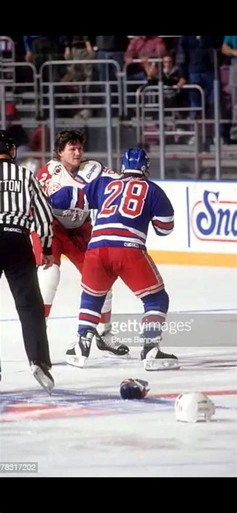 Tie Domi vs Bob Probert 2/9/1992 | Bruce bennett, Bob probert, Sports ...