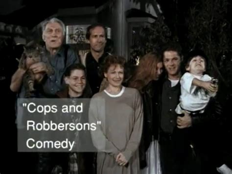 Cops and Robbersons trailer - Videa