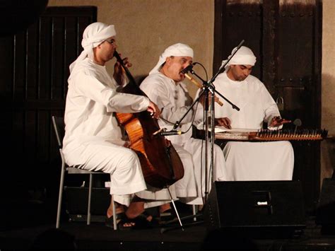 FUJAIRAH ARABIC MUSIC BAND - moussem