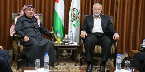 Qatar to Pay Aid Into Gaza, With Hamas Approval - Algemeiner.com