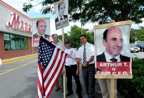 Clergy to urge Demoulas family to resolve crisis – Boston Herald