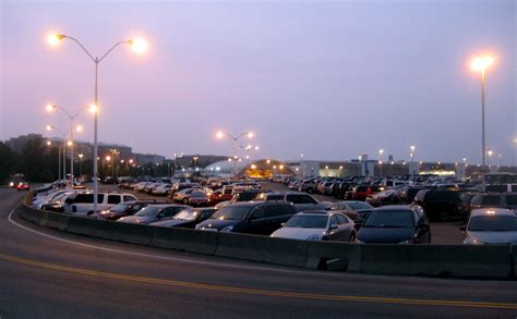 Airport Parking | The southern end of Ronald Reagan Washingt… | Flickr