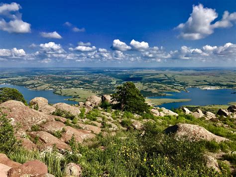 Oklahoma!?? Mt. Scott in the Wichita Mountains Nat'l Wildlife Refuge. Surprisingly stunning. [OC ...