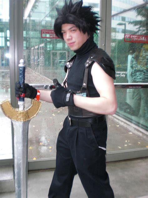 Zack Fair cosplay by PigeonFeatherz on DeviantArt