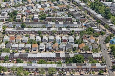 Streets of a New York suburb, New York stock photo - OFFSET