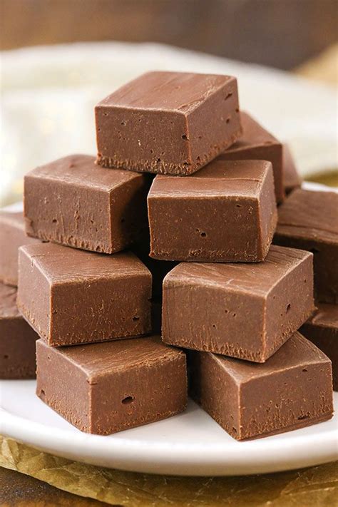 3 Ingredient Chocolate Fudge Recipe | Perfect for Gifts! | Recipe | Fudge recipes chocolate ...