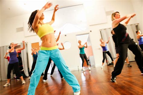 What is Zumba Dance Workouts and its Benefits | Styles At Life