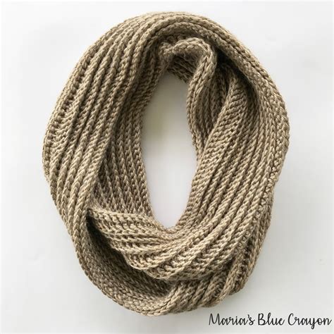 Aspen Infinity Scarf Crochet Pattern - Maria's Blue Crayon