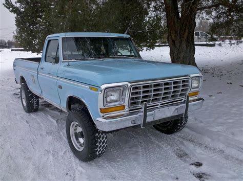 1974 FORD F-250 PICKUP