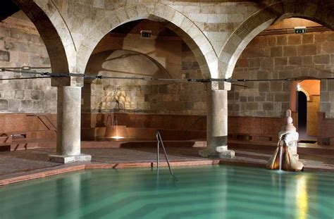 The 6 Best Thermal Baths to Visit in Budapest