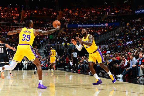 Photos: Lakers vs Hawks (12/15/2019) Photo Gallery | NBA.com