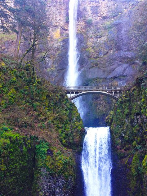 Multnomah Falls: The best waterfall hikes near portland oregon Hiking Near Portland Oregon ...