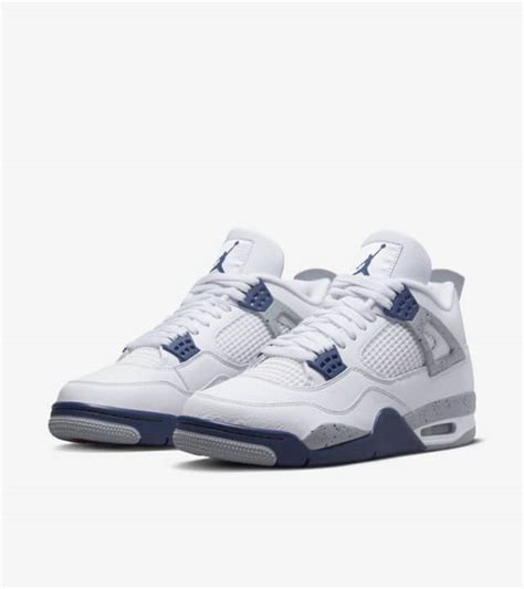 Air Jordan 4 'Midnight Navy' (DH6927-140) Release Date. Nike SNKRS IN