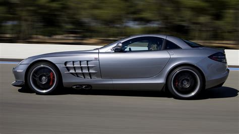 Mercedes-Benz SLR McLaren Wallpapers Images Photos Pictures Backgrounds