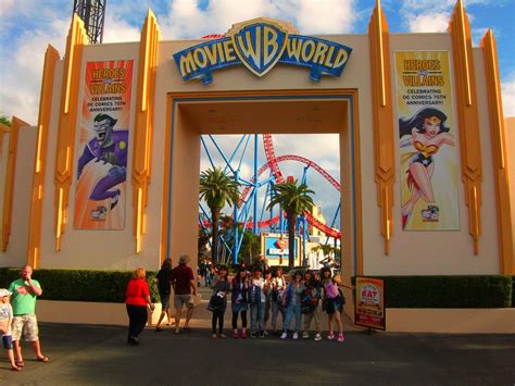 Warner Bros Theme Park Abu Dhabi – Dubai Tour Operator, Dubai Travel ...