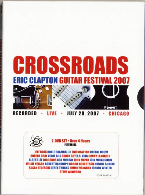 Willie Nelson at Eric Clapton Guitar Crossroads Festival 2007 | www.stillisstillmoving.com