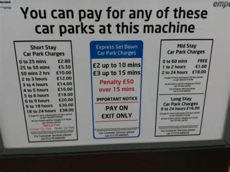 Parking at Stansted airport - mid stay parking....for an hour you pay nothing - HotUKDeals