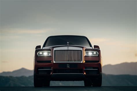 The Rolls-Royce Cullinan Is Here, An SUV That Takes You Anywhere In Ultimate Luxury - Por Homme ...