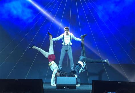 Book Greatest Show Cirque | Scarlett Entertainment