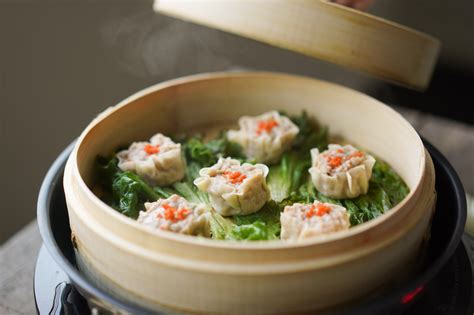 Pork and Shrimp Shumai Recipe - Hungry Huy