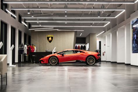 New Lamborghini Dealership Opens | Sarasota Magazine