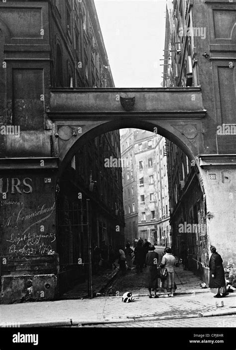 Slums paris Black and White Stock Photos & Images - Alamy