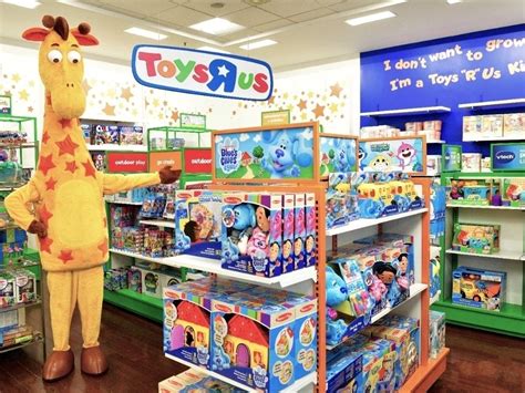 85 Toys 'R' Us Shops Open In CA Macy's Stores For Holiday Season ...